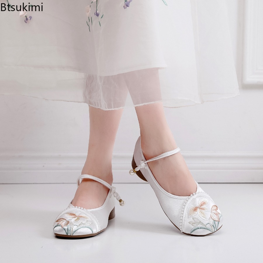 Modne haftowane buty damskie w – Ethnic Fashion Style recenzja i cena